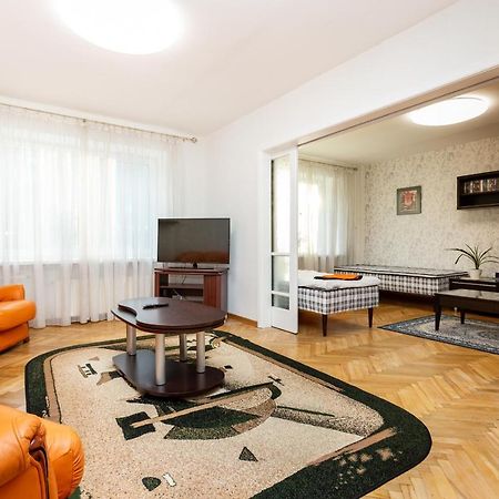 3 Room Central Apartmend 90M2 Parking For One Car Fifth Floor And The Building Does Not Have An Elevator Tallinn Exterior photo