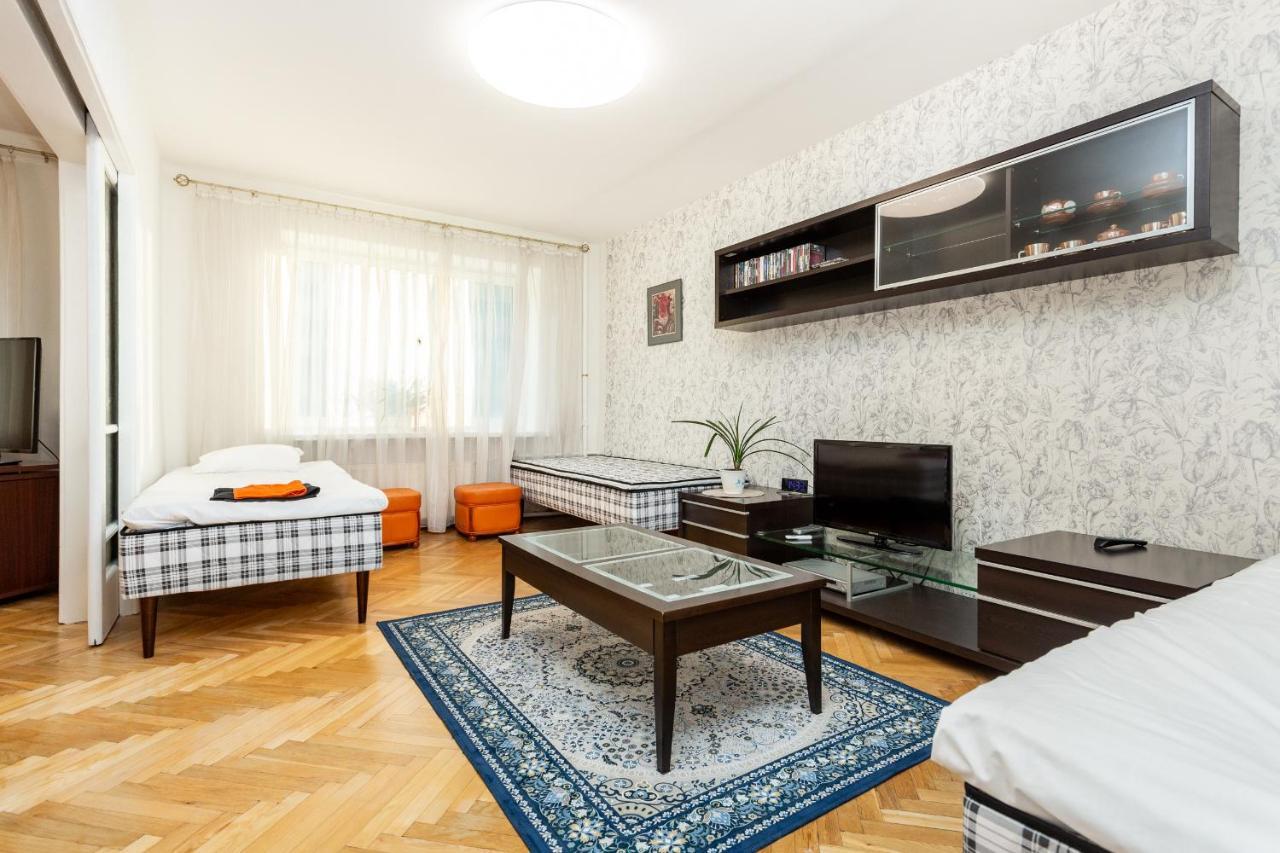 3 Room Central Apartmend 90M2 Parking For One Car Fifth Floor And The Building Does Not Have An Elevator Tallinn Exterior photo