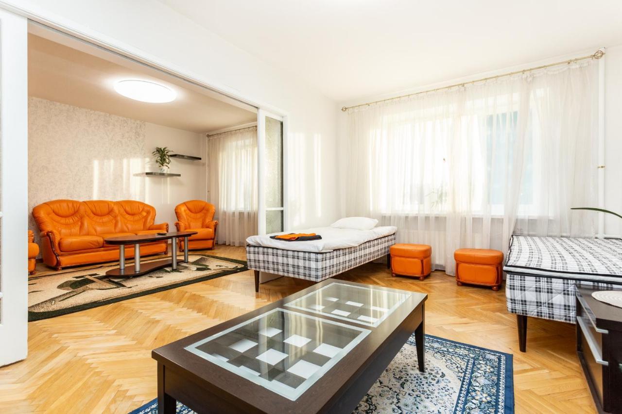 3 Room Central Apartmend 90M2 Parking For One Car Fifth Floor And The Building Does Not Have An Elevator Tallinn Exterior photo